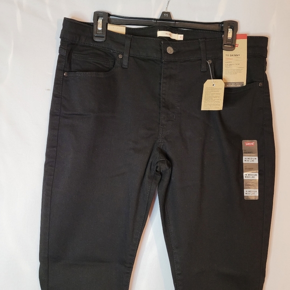 Levi's size 16 Medium Black - Picture 2 of 5